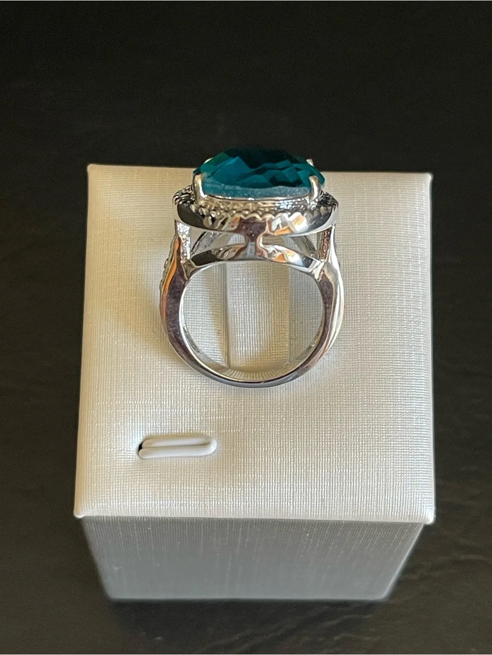 Silver tone Aqua blue ring.